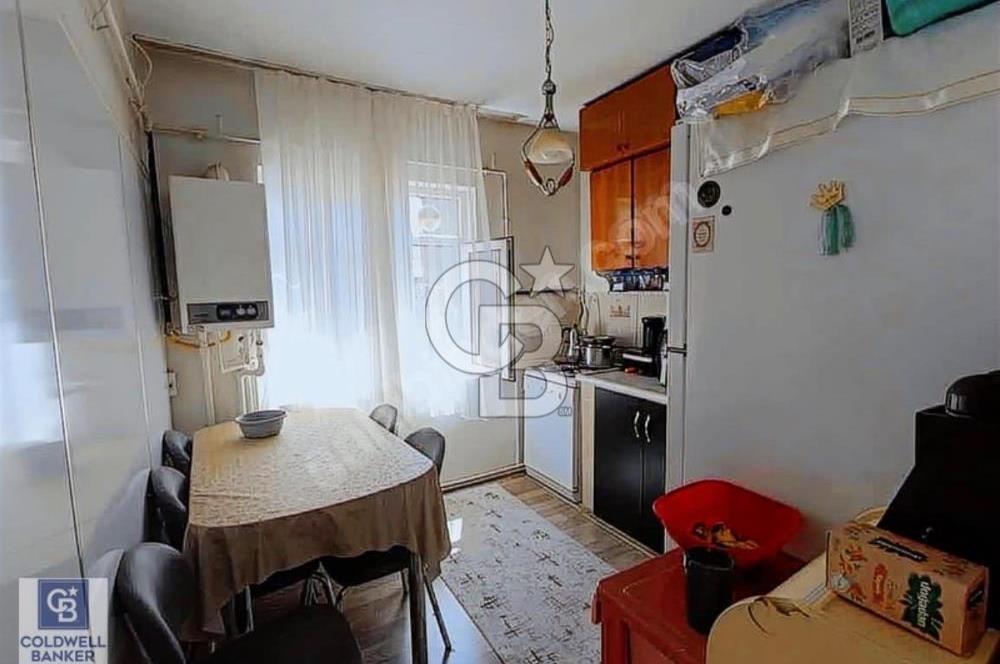 MERKEZDE KOMPLE SATILIK BİNA