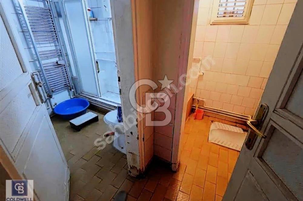 MERKEZDE KOMPLE SATILIK BİNA