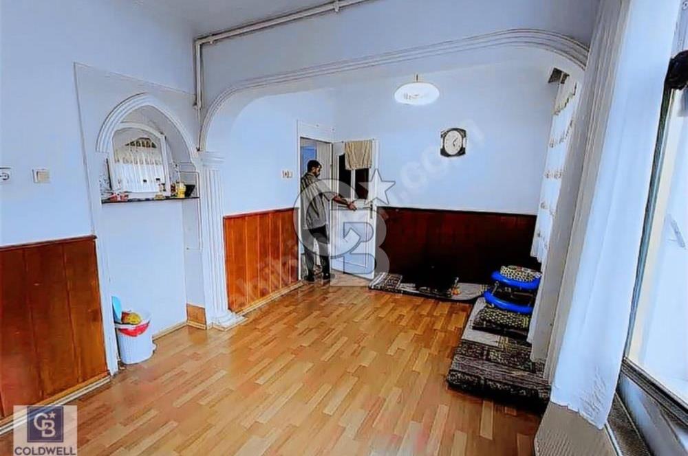 MERKEZDE KOMPLE SATILIK BİNA