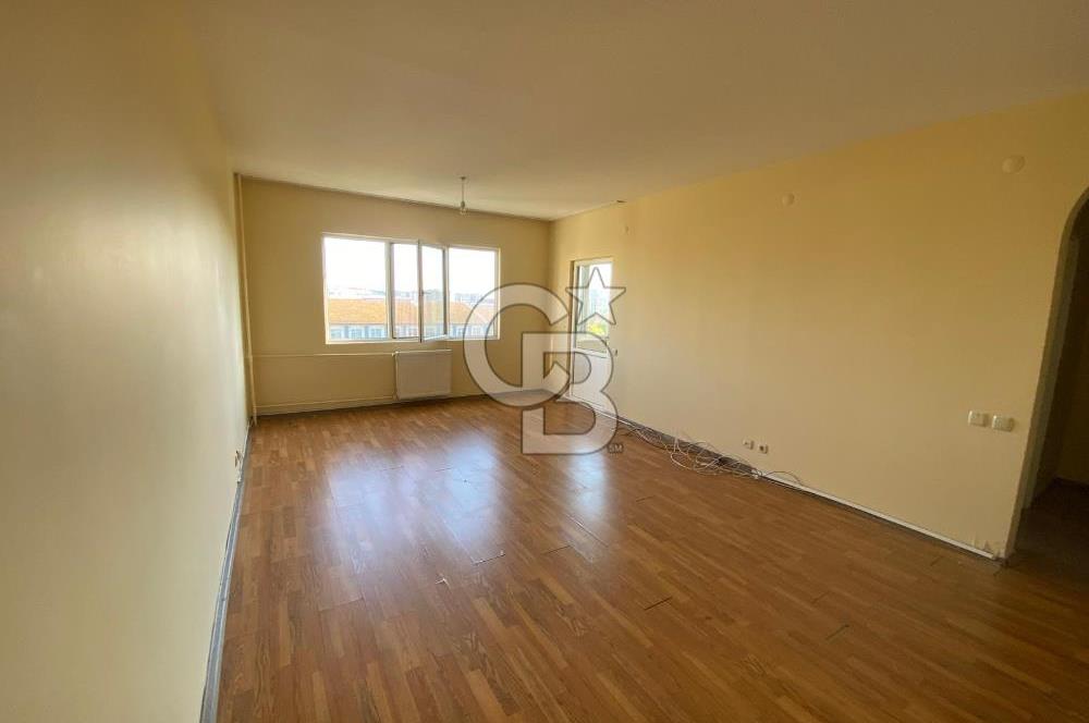 YAHYA KAPTAN'DA ULAŞIMIN MERKEZİ'NDE KİRALIK ARAKAT 3+1 DAİRE