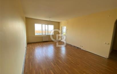 YAHYA KAPTAN'DA ULAŞIMIN MERKEZİ'NDE KİRALIK ARAKAT 3+1 DAİRE