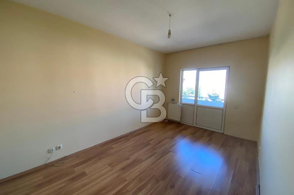 YAHYA KAPTAN'DA ULAŞIMIN MERKEZİ'NDE KİRALIK ARAKAT 3+1 DAİRE