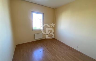 YAHYA KAPTAN'DA ULAŞIMIN MERKEZİ'NDE KİRALIK ARAKAT 3+1 DAİRE