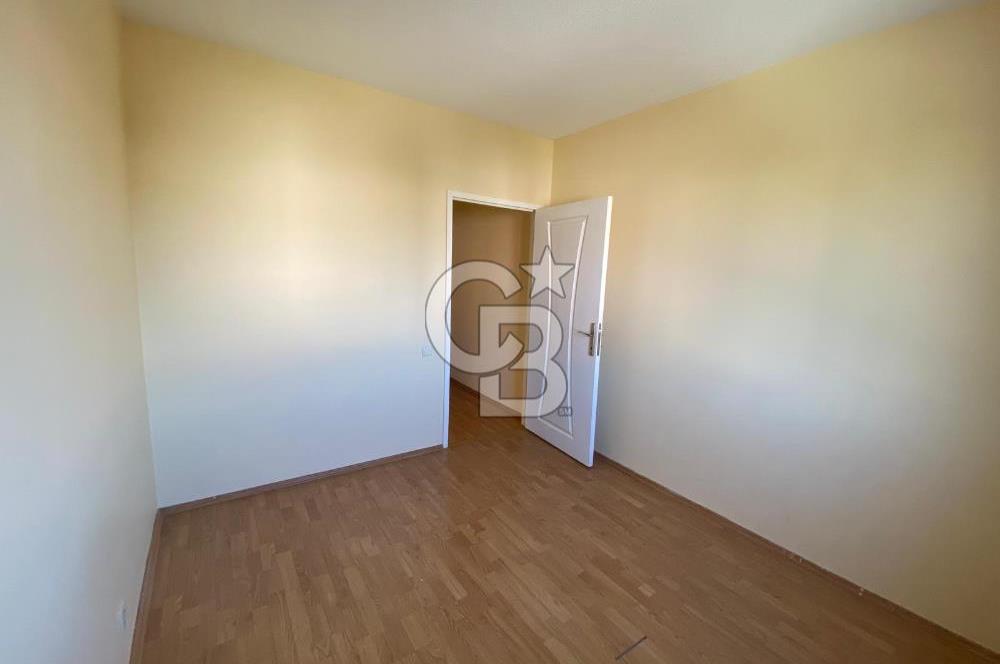 YAHYA KAPTAN'DA ULAŞIMIN MERKEZİ'NDE KİRALIK ARAKAT 3+1 DAİRE