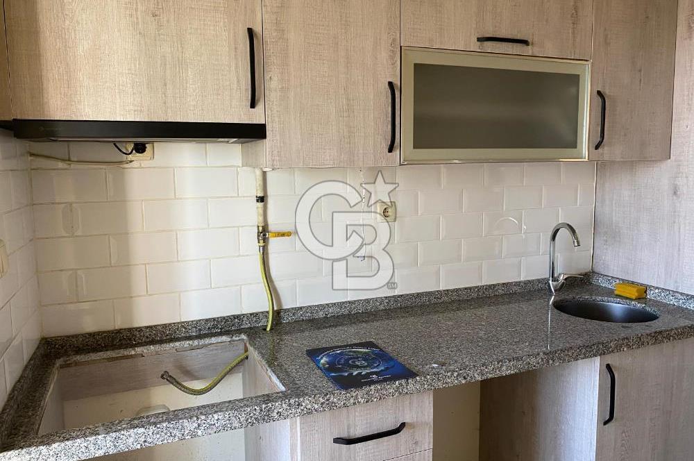 YAHYA KAPTAN'DA ULAŞIMIN MERKEZİ'NDE KİRALIK ARAKAT 3+1 DAİRE