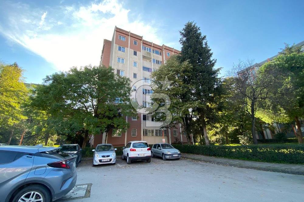 YAHYA KAPTAN'DA ULAŞIMIN MERKEZİ'NDE KİRALIK ARAKAT 3+1 DAİRE