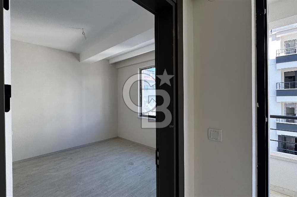 TOPLU KONUT BULVARINA CEPHE YATIRIM FIRSATI 1+1