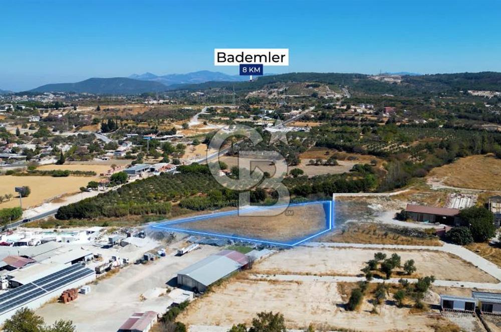 Urla Merkez de Satılık 6566m2 Arazi 