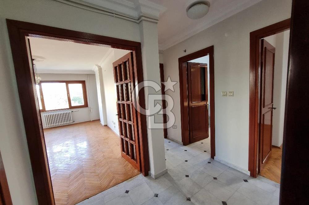Göztepe Kiralık 3+1 Daire Merkezi Konumda Geniş Daire