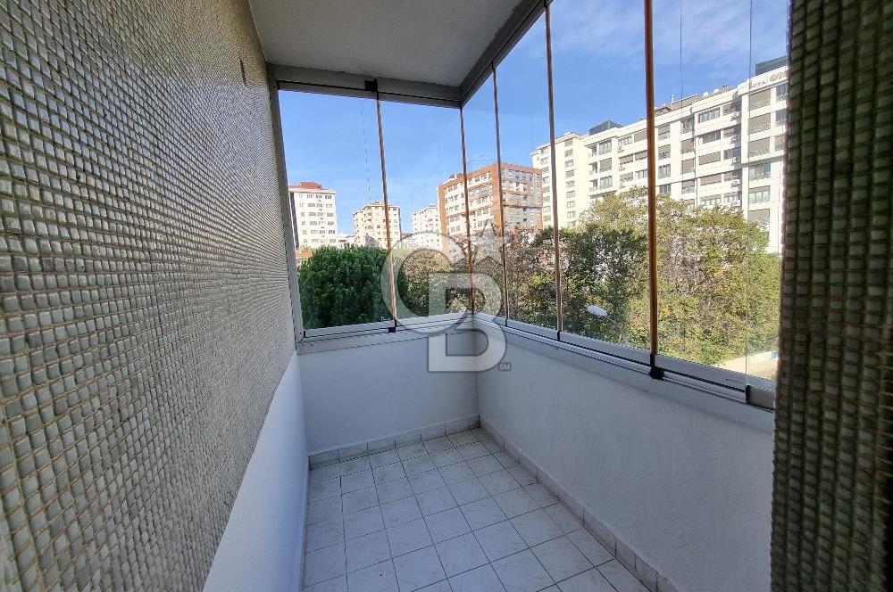 Göztepe Kiralık 3+1 Daire Merkezi Konumda Geniş Daire