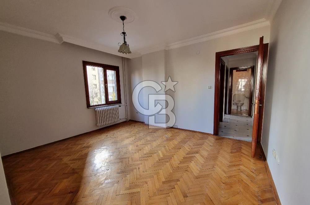 Göztepe Kiralık 3+1 Daire Merkezi Konumda Geniş Daire