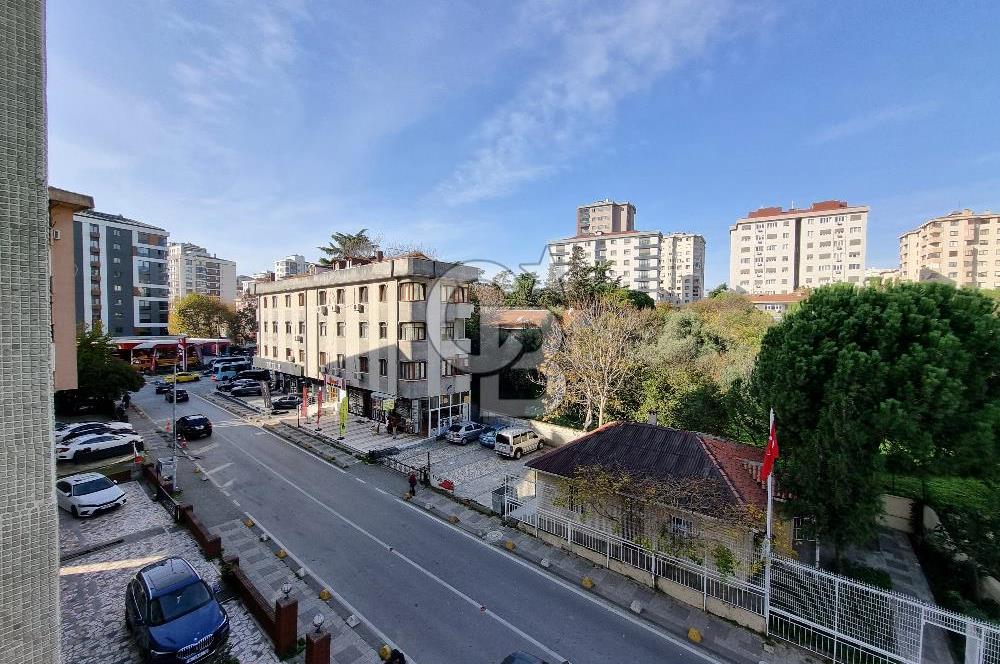 Göztepe Kiralık 3+1 Daire Merkezi Konumda Geniş Daire