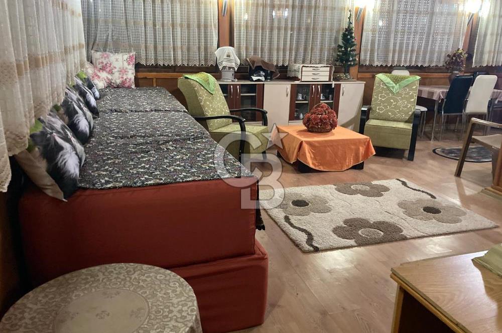 C.B SMYRNA DAN ÇEŞME GERMİYANDA SATILIK KÖŞK TADINDA VİLLA.