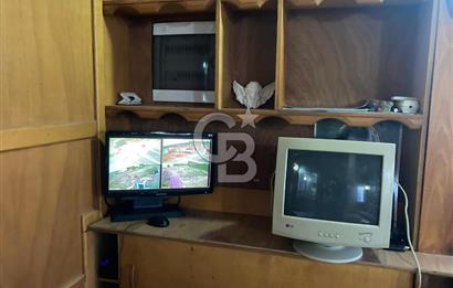 C.B SMYRNA DAN ÇEŞME GERMİYANDA SATILIK KÖŞK TADINDA VİLLA.