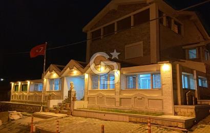 C.B SMYRNA DAN ÇEŞME GERMİYANDA SATILIK KÖŞK TADINDA VİLLA.