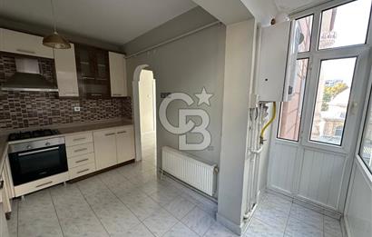 Demetevler Vatan Caddesi Üzerinde KİRALIK DAİRE