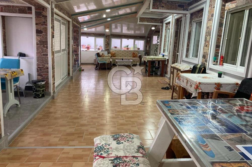 C.B SMYRNA DAN ÇEŞME GERMİYANDA SATILIK KÖŞK TADINDA VİLLA.