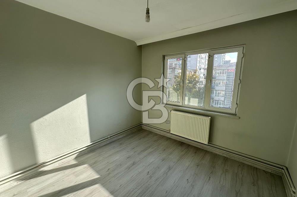 Demetevler Vatan Caddesi Üzerinde KİRALIK DAİRE