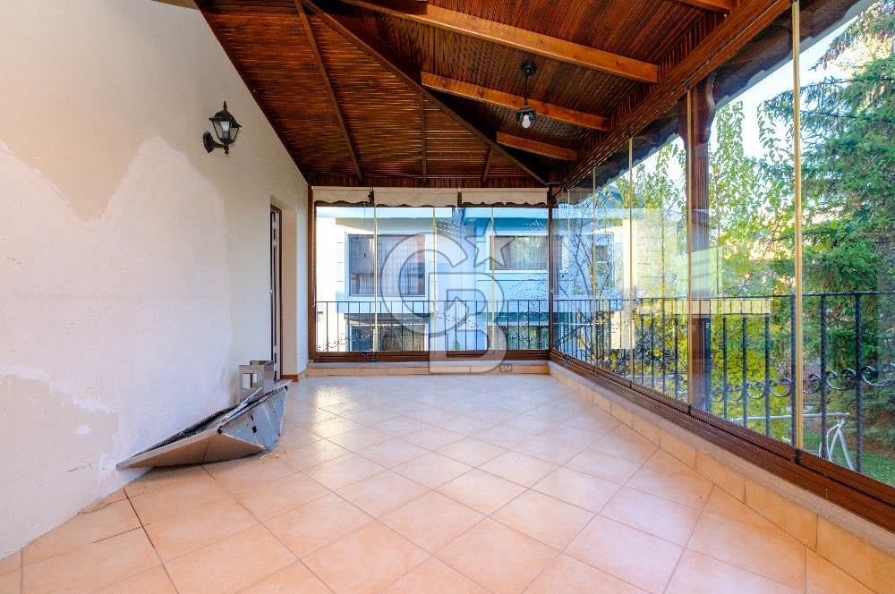 PARKCADDESİNDE GÜVENLİKLİ AYDORUK VİLLALARINDA SATILIK VİLLA