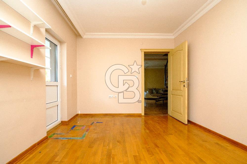 PARKCADDESİNDE GÜVENLİKLİ AYDORUK VİLLALARINDA SATILIK VİLLA