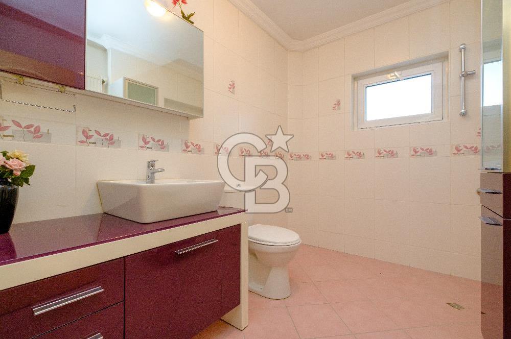 PARKCADDESİNDE GÜVENLİKLİ AYDORUK VİLLALARINDA SATILIK VİLLA