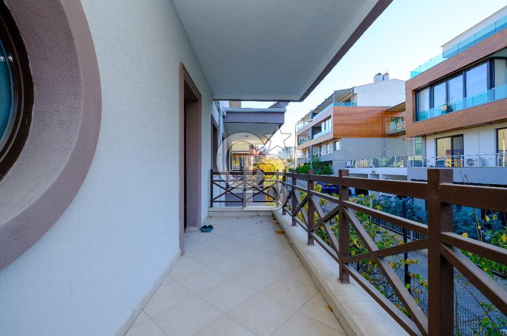 PARKCADDESİNDE GÜVENLİKLİ AYDORUK VİLLALARINDA SATILIK VİLLA