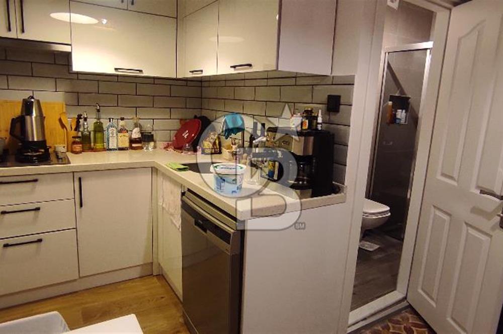 NUR-U ZİYA SOKAKTA YENİLENMİŞ EŞYALI 1+1 KİRALIK DAİRE