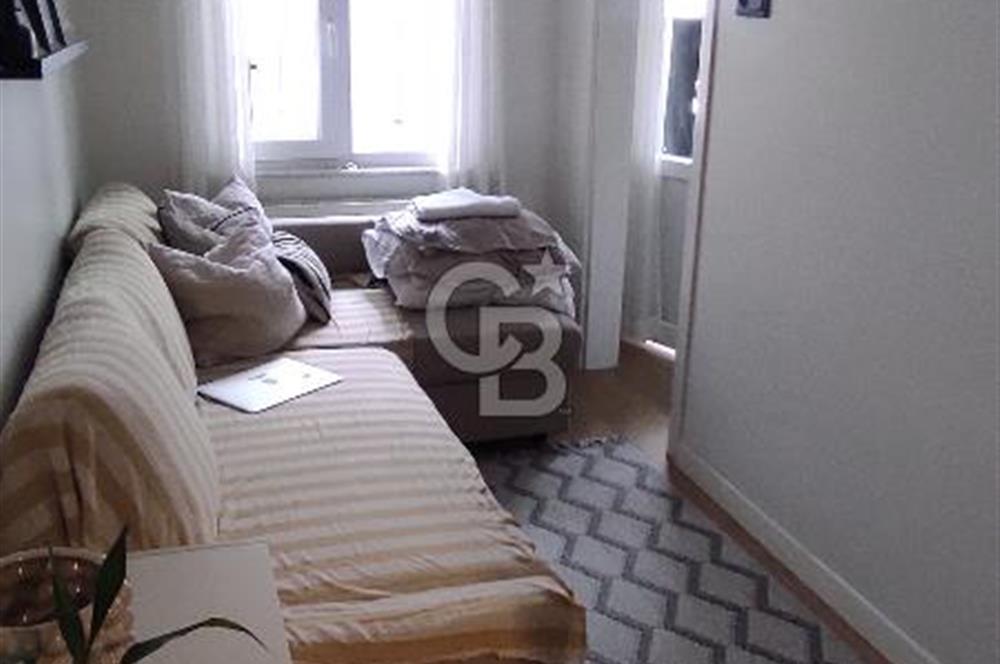 NUR-U ZİYA SOKAKTA YENİLENMİŞ EŞYALI 1+1 KİRALIK DAİRE