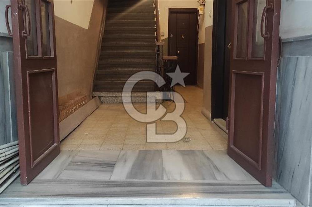 NUR-U ZİYA SOKAKTA YENİLENMİŞ EŞYALI 1+1 KİRALIK DAİRE