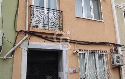 NUR-U ZİYA SOKAKTA YENİLENMİŞ EŞYALI 1+1 KİRALIK DAİRE