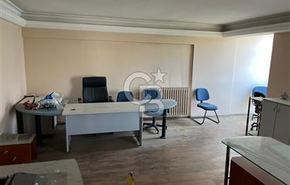 Cb Yalı'dan İzmir Yenişehir İş Merkezinde Kiralık Ofis