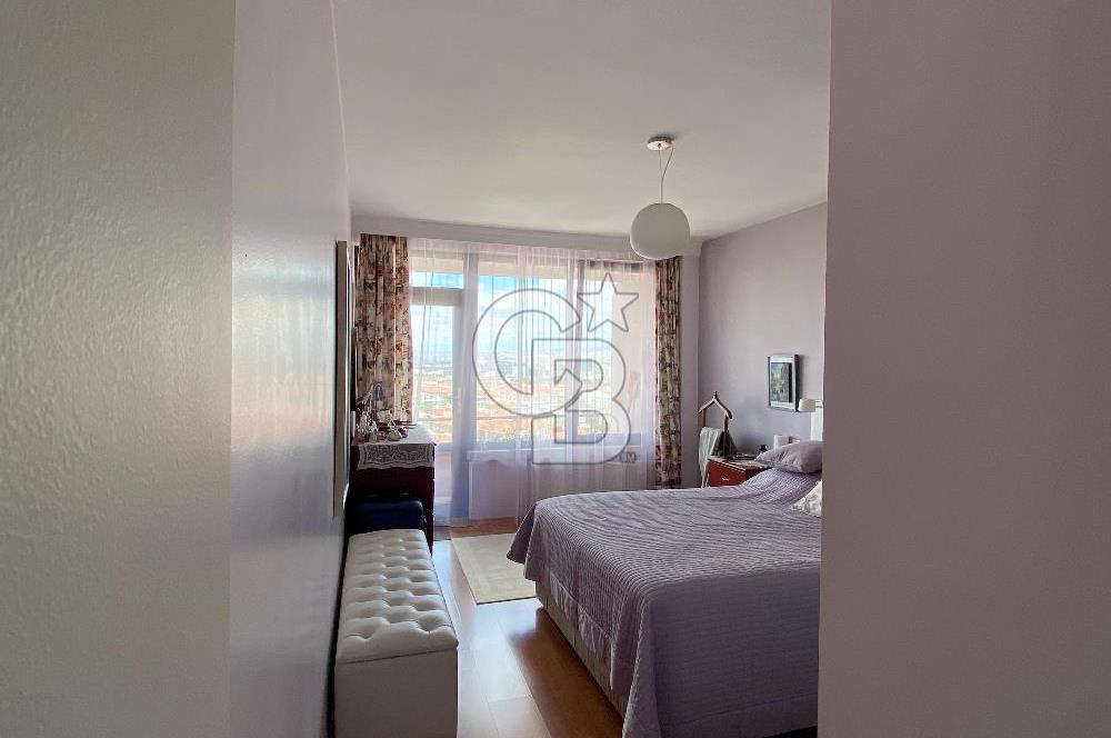 PEMBE KÖŞK KONUT SİTESİ ARA KATTA MANZARALI SATILIK 3+1 DAIRE