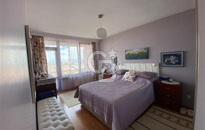 PEMBE KÖŞK KONUT SİTESİ ARA KATTA MANZARALI SATILIK 3+1 DAIRE