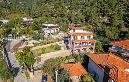 MUĞLA KÖYCEĞİZ'İN GÖZDE MAHALLESI YEŞİLKÖY DE ULTRA LÜKS VİLLA