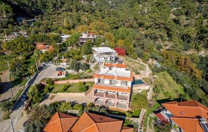 MUĞLA KÖYCEĞİZ'İN GÖZDE MAHALLESI YEŞİLKÖY DE ULTRA LÜKS VİLLA