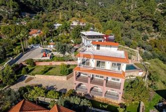 MUĞLA KÖYCEĞİZ'İN GÖZDE MAHALLESI YEŞİLKÖY DE ULTRA LÜKS VİLLA - 1 - 316350