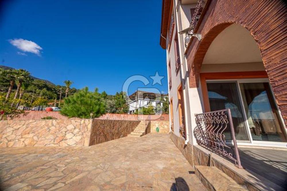 MUĞLA KÖYCEĞİZ'İN GÖZDE MAHALLESI YEŞİLKÖY DE ULTRA LÜKS VİLLA