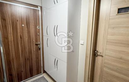 Gaziemir Meydanda 2+1 Geniş, Kapalı Mutfak Satılık Daire