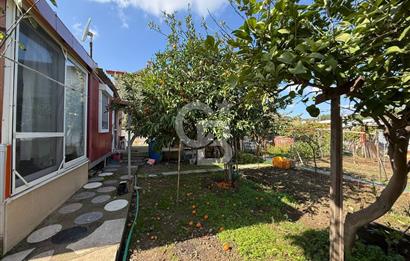 Urla İskele de satılık Tek katlı bahçeli Ev