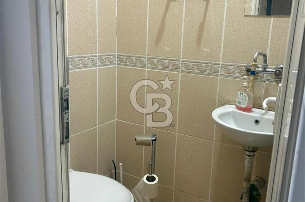 BAŞİSKELE SANAYİ SİTESİNDE DONANIMLI, İÇİ YAPILI SATILIK İŞ YERİ