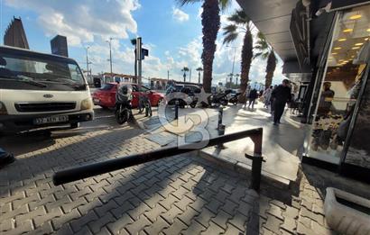 Karşıyaka Çarşı’nın Kalbinde SATILIK  Büro / Ofis – Merkezi Konumda