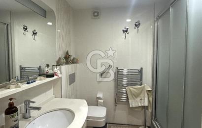 ALTUNİZADE'NİN EN GÜZEL SOKAĞINDA KATTA 4+1 SATILIK DAİRE