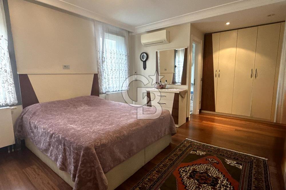 ALTUNİZADE'NİN EN GÜZEL SOKAĞINDA KATTA 4+1 SATILIK DAİRE