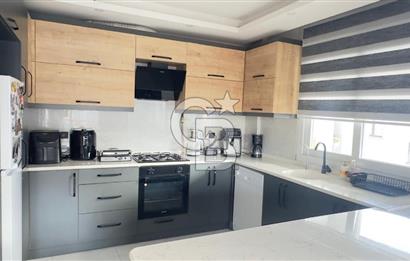 İZMİR KARŞIYAKA'DA MODERN TASARIMLI IŞILTILI SATILIK 2+1 DAİRE 