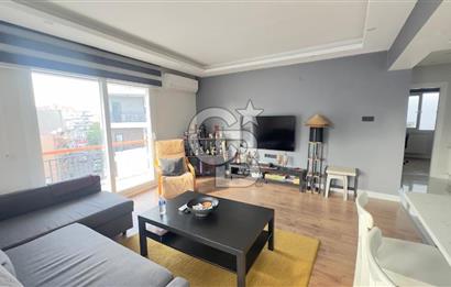 İZMİR KARŞIYAKA'DA MODERN TASARIMLI IŞILTILI SATILIK 2+1 DAİRE 