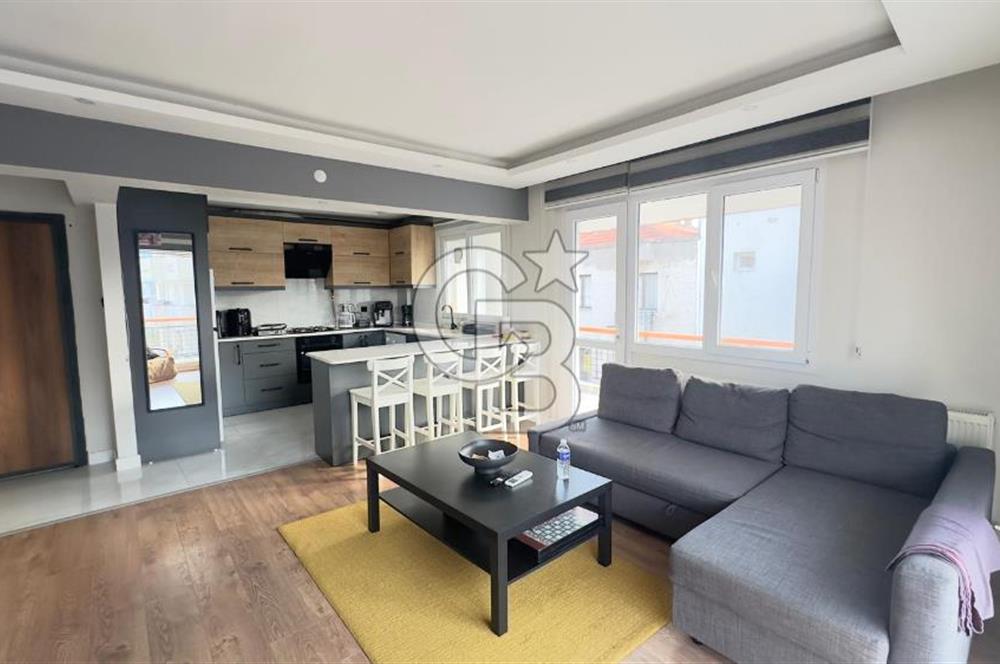 İZMİR KARŞIYAKA'DA MODERN TASARIMLI IŞILTILI SATILIK 2+1 DAİRE 