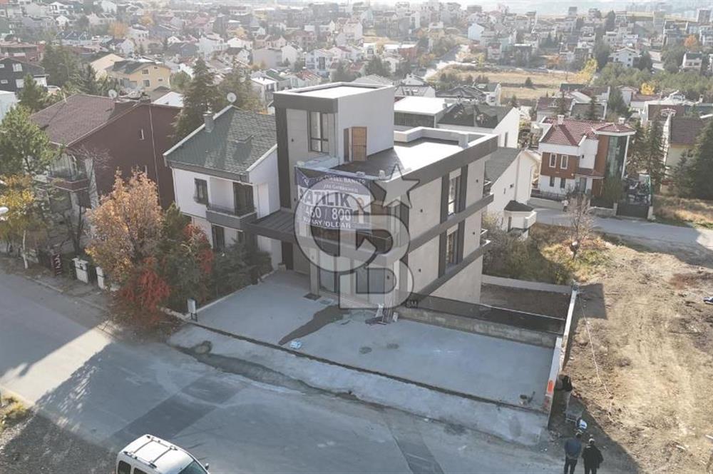 ÇAYYOLU İLKO DA TİCARİ KULLANMA UYGUN 500 m² %20 KDV'Lİ VİLLA