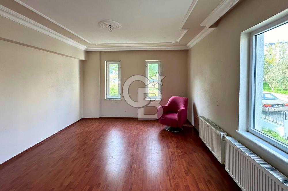 Çanakkale Esenler'de Çeksan Evleri 170m² 4+1 Bahçe Katı Daire