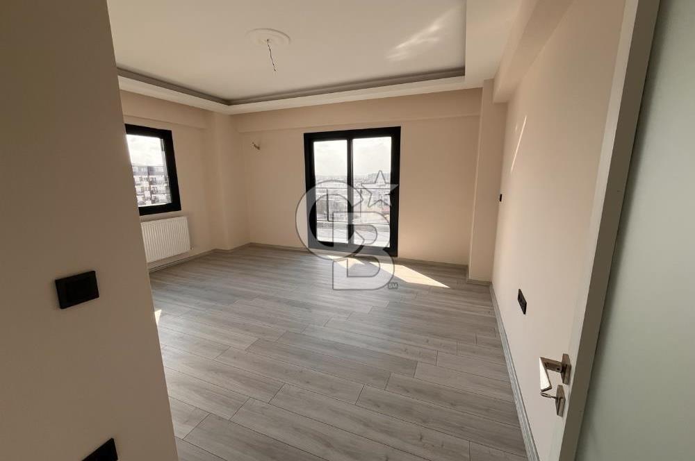 Menemen Esatpaşa Mah.Site içinde satılık 2+1 sıfır daire