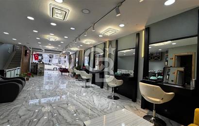 Şehrin Kalbinde 245 m² 3 Katlı Mimar Dokunuşlu Hazır Kiracılı Ticari Mülk